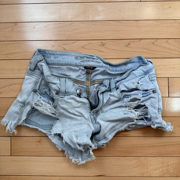 American Eagle distressed denim shorts - Picture 1 of 5